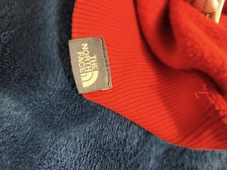 Felpa The North Face Rossa e Nera Youth Ottima!