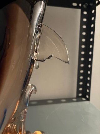 Dos figuras de cristal