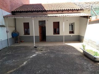 Chalet en venta en Benavente