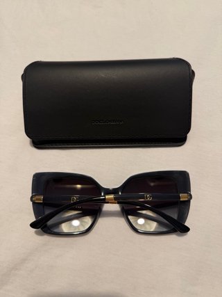 Occhiali da sole Dolce & Gabbana quasi mai usati