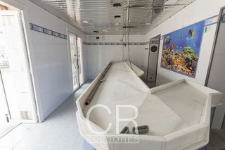 Local comercial en venta en Barrio de Zaidín en Granada