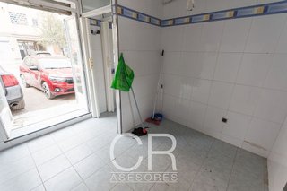 Local comercial en venta en Barrio de Zaidín en Granada