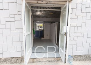 Local comercial en venta en Barrio de Zaidín en Granada