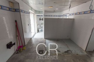 Local comercial en venta en Barrio de Zaidín en Granada