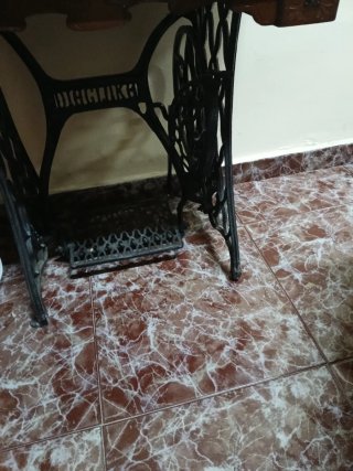 Máquina de coser antigua