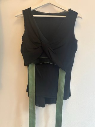 Top Bimba y Lola negro con lazada verde T.S