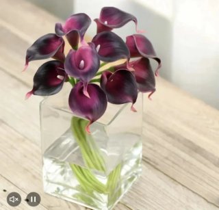 20 Flores Artificiales Moradas y Verdes