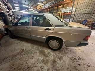 Mercedes-Benz 180 1991