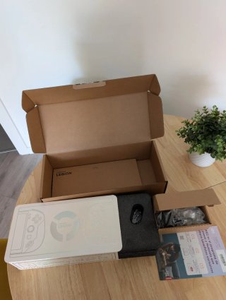 Lenovo Legion Go S Z1 Extreme SteamOS +garanzia