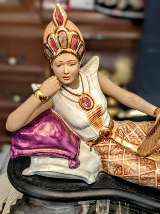 Figuras decorativas estilo egipcio