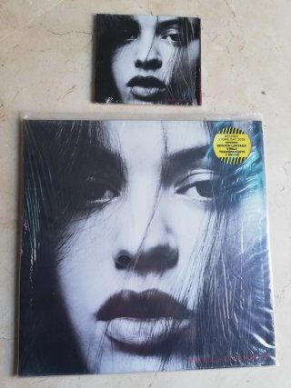Vinilo y CD Rosalía