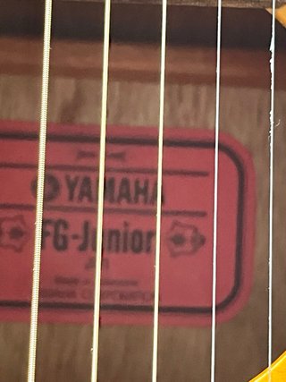 Guitarra Yamaha FG-Junior