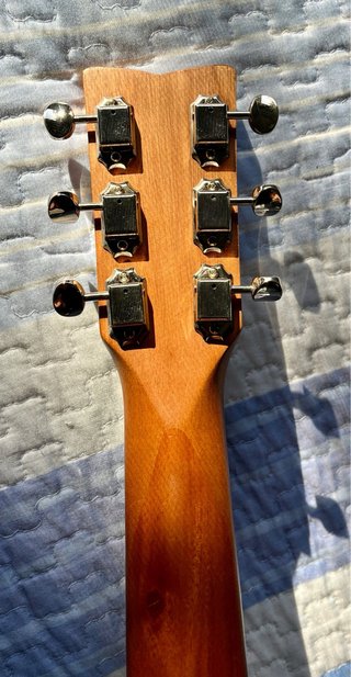 Guitarra Yamaha FG-Junior