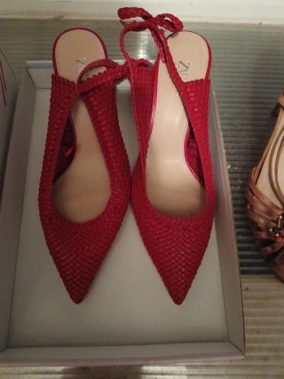 Zapatos beige talla 39