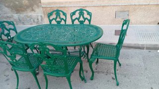 Mesa y 6 Sillas de Jardín Metálicas Verdes