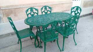 Mesa y 6 Sillas de Jardín Metálicas Verdes