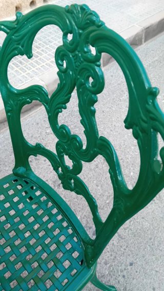 Mesa y 6 Sillas de Jardín Metálicas Verdes