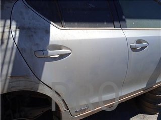 Puerta Trasera Derecha Lexus CT (ZWA10)(2010->)