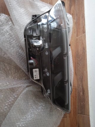 Faro Ford Mustang Nuevo