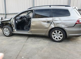 166136 moldura 3af867245 volkswagen passat basis