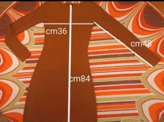 LIST Abito Corto in Maglia - Viscosa. Medium