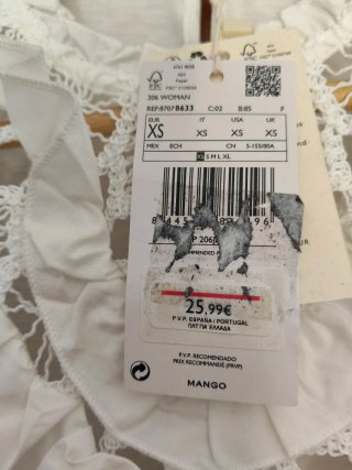 Preciosa blusa branca Mango com renda T.S nova