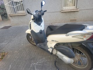 Honda SH 125i Scooter Automática