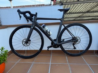 Bicicleta de carretera carbono BASSO VENTA