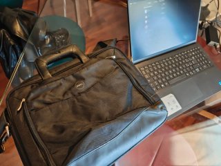 PC Dell Inspiron 15 con Linux