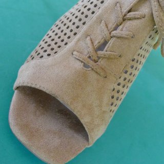 Sandalias de mujer con tacón clásico  negro beige