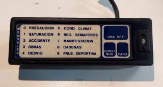 2 Botoneras de sirena y mensajes antiguas
