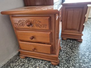 Mesitas de noche de madera