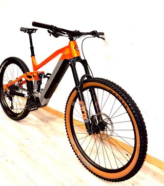 Megamo Crave 770W Motor yBatería Nuevos a estrenar
