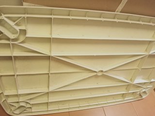 4 Sillas Plástico blancas + Mesa 160cm Regalo