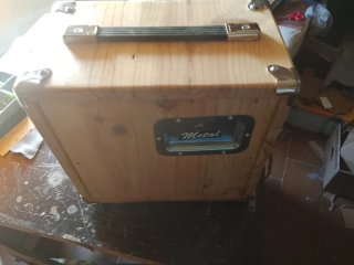Pantalla artesanal 1x8 Fender 8 20W