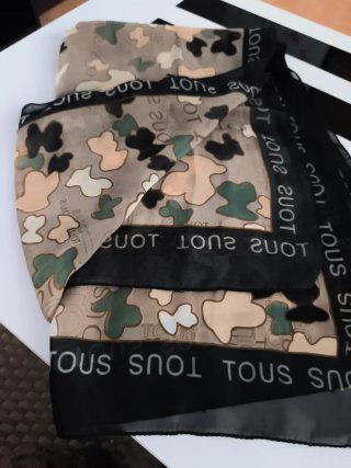 Foulard fino Tous estampado