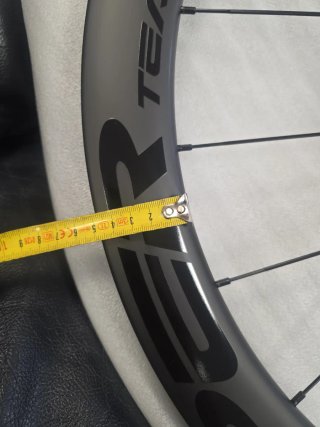 2 Ruedas Superteam Carbono 60/88C-23