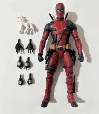 Deadpool Marvel Legends