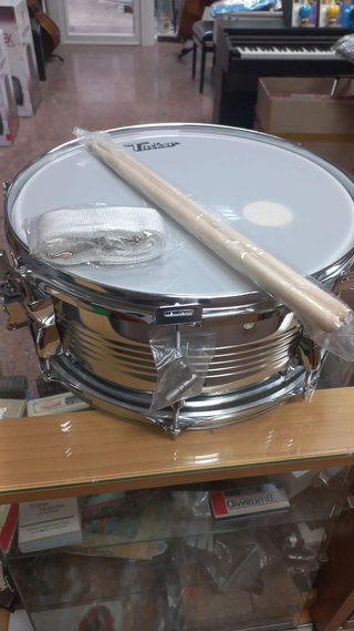 Caja batería metálica Tucker 14"x5.5" NUEVA