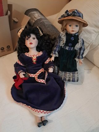 Muñeca de porcelana antigua