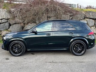 Mercedes GLE 4MATIC AMG Line Black Edition 320cv (2021)
