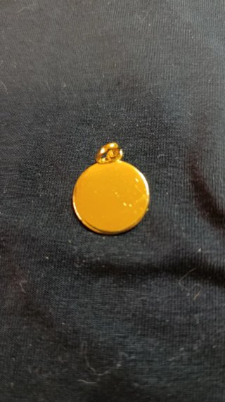 Medalla Virgen de Guadalupe Dorada