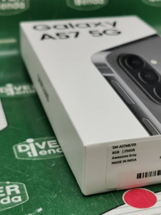 Samsung Galaxy A57 5G 256GB Gris