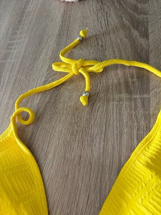 Bikini amarillo talla L