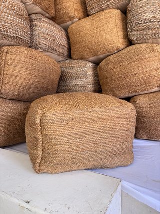 Lote de 10 Puf de piel trenzadas para eventos