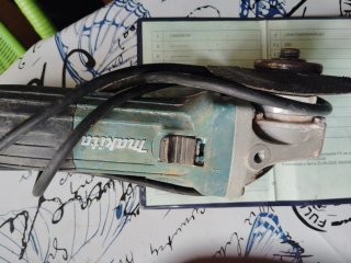 Radial Makita Pequeña - 1 Mes de Uso