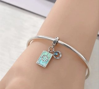 Charm Rueda de la Fortuna y Herradura