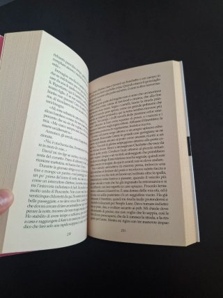 La bugia perfetta Emily Elgar thriller psicológico