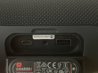 Altavoz JBL Charge 4