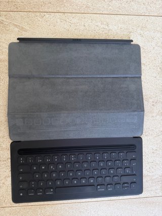 iPad Pro 12.9 128GB 1ª Gen color blanco y plata